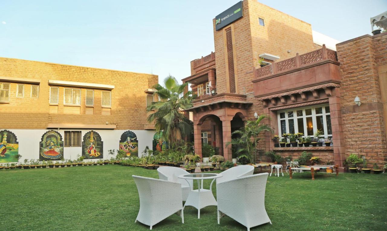 Oyo 2593 The Marwar Hotel & Gardens Джодпур Екстериор снимка